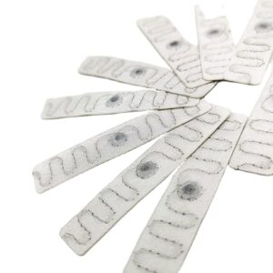 Sewing Type RFID Fabric Textile Washable UHF RFID Laundry Tag For Uniform