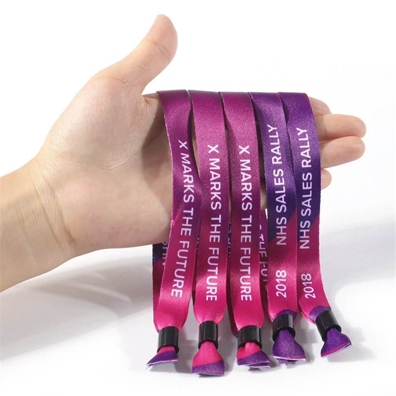 NFC Woven Bracelets: What Makes Them a Smart Choice?